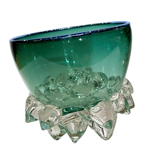 Steel Green Thorn Vessel - Handblown Art Glass | Milwaukee Art Museum