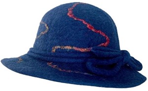 Navy Yarn Drop Hat | Milwaukee Art Museum Store